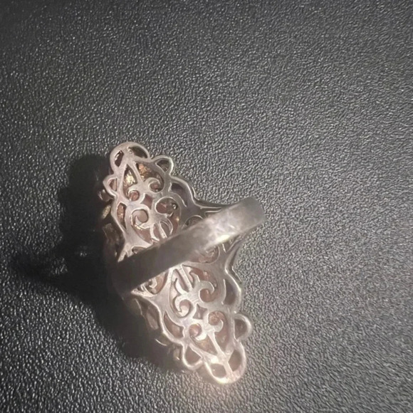 Sterling Silver Openwork Marcasite Shield and Mother of Pearl Cocoon Ring SZ 6 - Picture 8 of 12